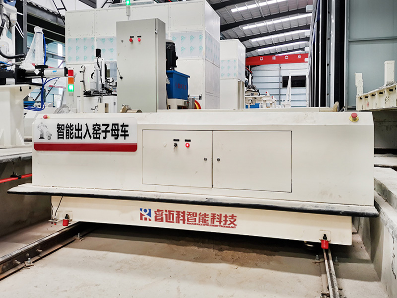 sklady Industrial Automatizovaný vozík prenosu železníc