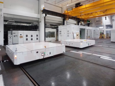 40 ton+40 ton s dvoma prepojením košíka Automatizované RGV