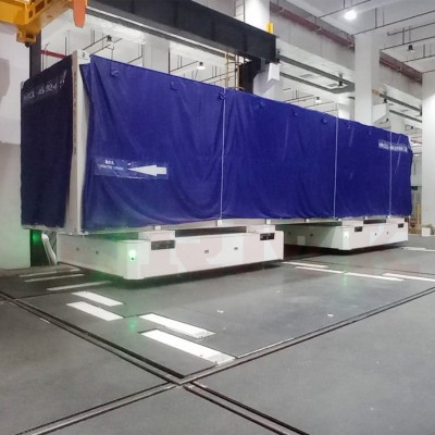 Preprava kontajnerov 40 ton dvojpoja spojená s prenosom koľajnice